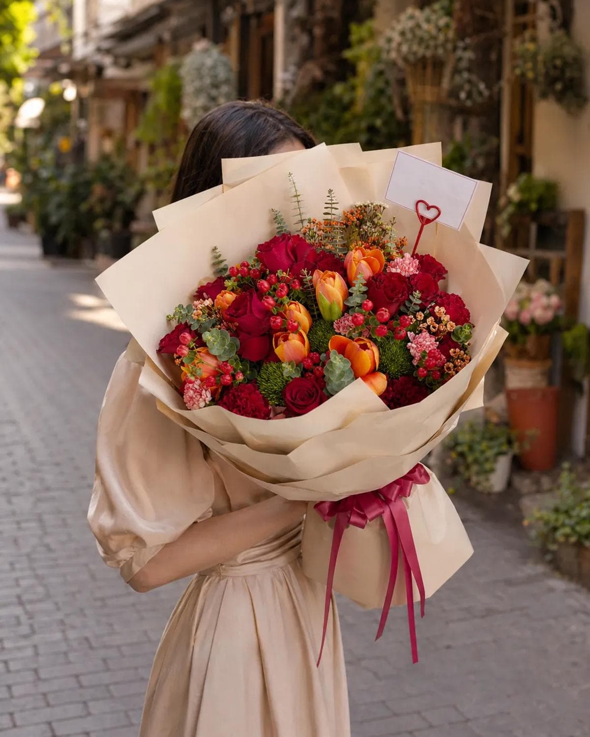 Crimson & Clementine Luxury Bouquet