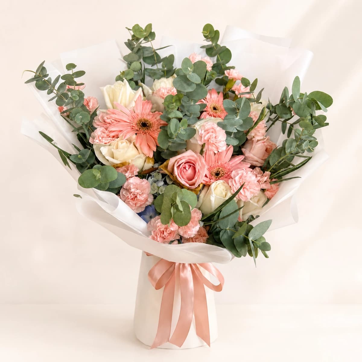 Bouquet of Pink Roses Romantic